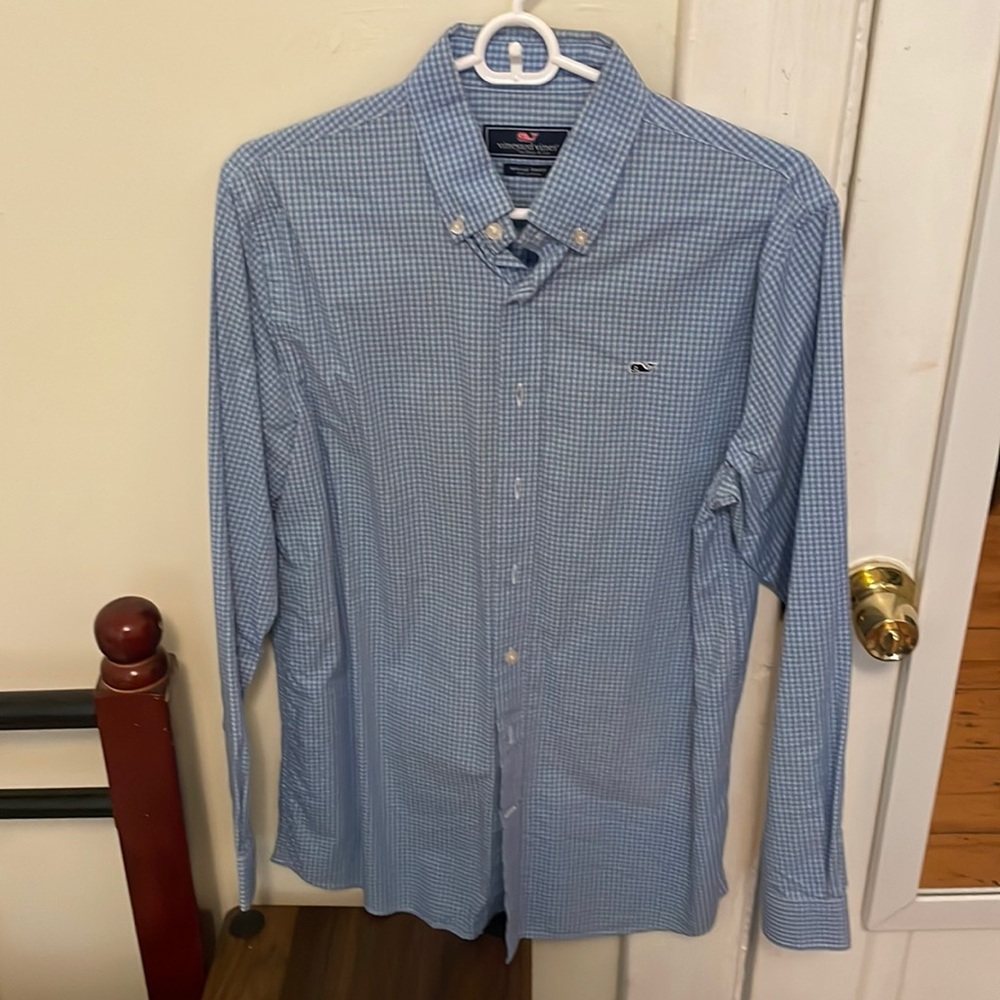 Vineyard Vines button down boy size XL